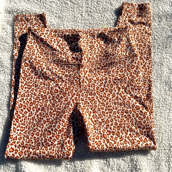 Lou $ Grey Leopard leggings - Picture 1 of 4